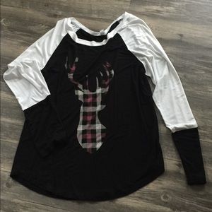 Deer Head shirt 🦌